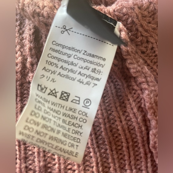 EMERY ROSE NWOT sweater - Picture 3 of 7